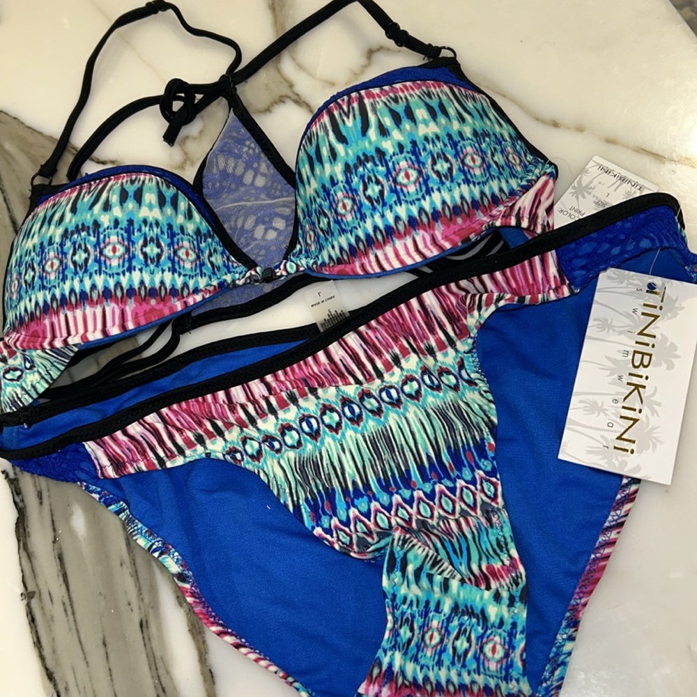 Bikini-sz L -NWT